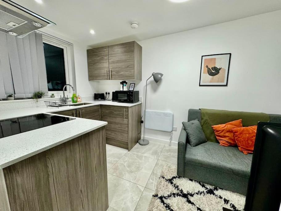 Stylish One Bedroom & A Sofa Bed Cardiff Buitenkant foto